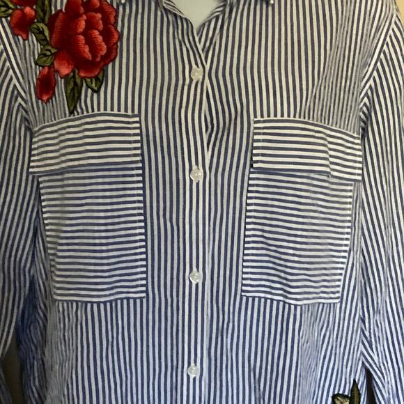 Rails Medium Frances Button Up Banker Stripe Floral Patches Blouse Embroidered - Picture 14 of 16